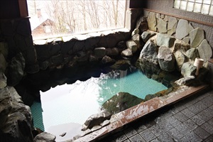 ペンションピラタスの天然温泉展望岩風呂